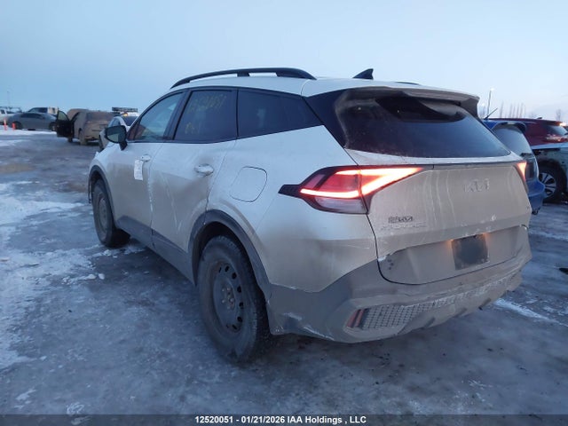 KIA Sportage Lx 2023 KNDPUCAF3P7156798 Image 3