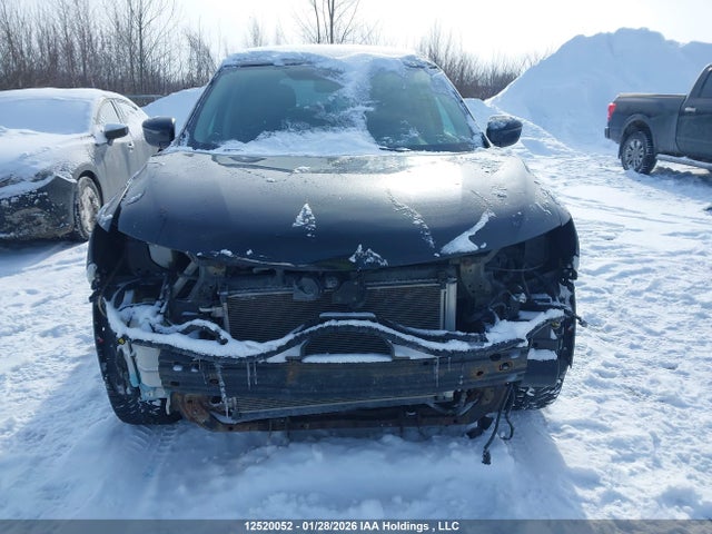5N1AT2MV8HC752211 Nissan Rogue S/sl Platinum/sv