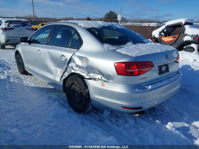 3VW2K7AJXFM308394 Volkswagen Jetta 2.0l Trendline/2.0l Trendline+