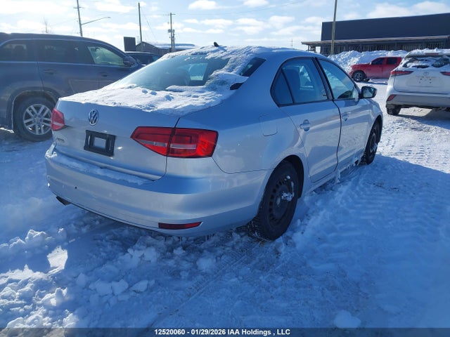 3VW2K7AJXFM308394 Volkswagen Jetta 2.0l Trendline/2.0l Trendline+