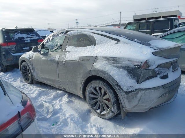 7SAYGDEF2NF452479 Tesla Model Y Performance