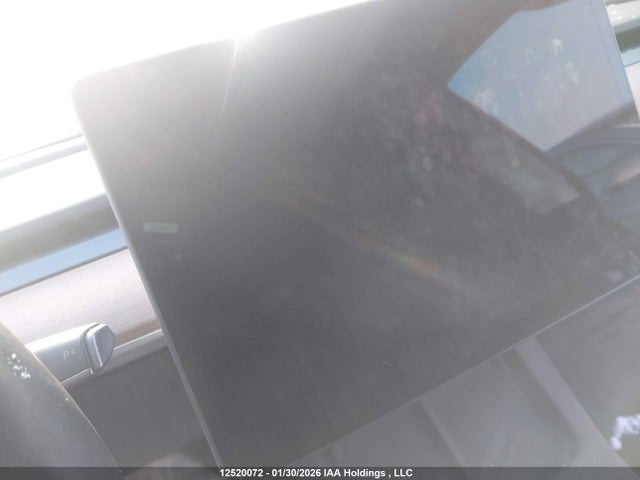 7SAYGDEF2NF452479 Tesla Model Y Performance