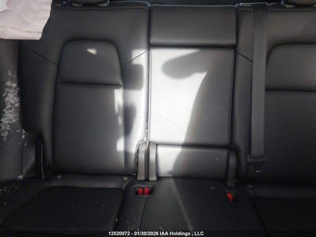 7SAYGDEF2NF452479 Tesla Model Y Performance