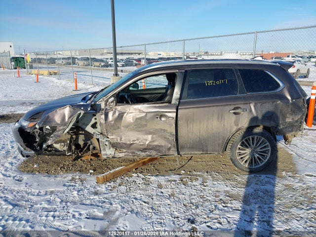 JA4J2VA74NZ612738 Mitsubishi Outlander Sel/le/gt