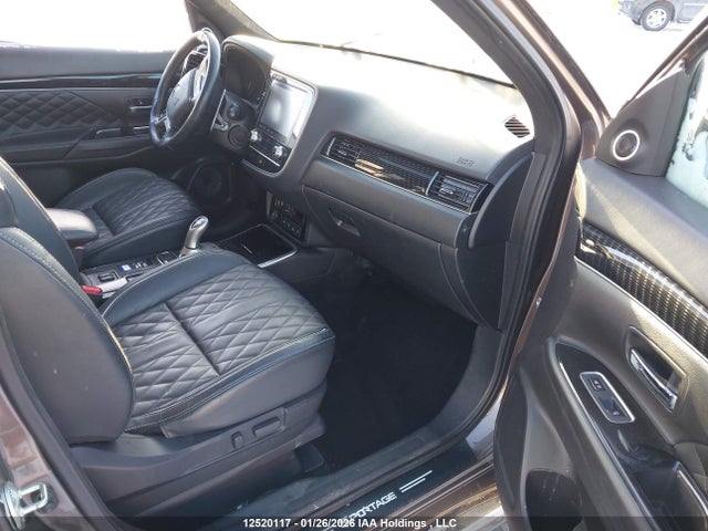 JA4J2VA74NZ612738 Mitsubishi Outlander Sel/le/gt