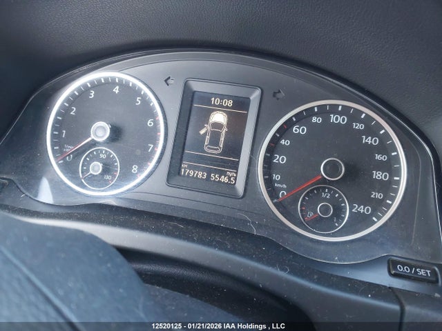WVGMV7AX8HK039034 Volkswagen Tiguan Comfortline