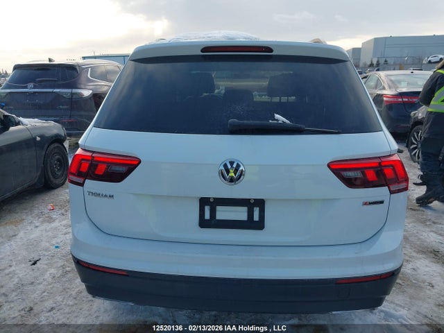 3VV2B7AX2LM043667 Volkswagen Tiguan
