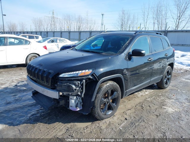 1C4PJLAS2HW577084 Jeep Cherokee