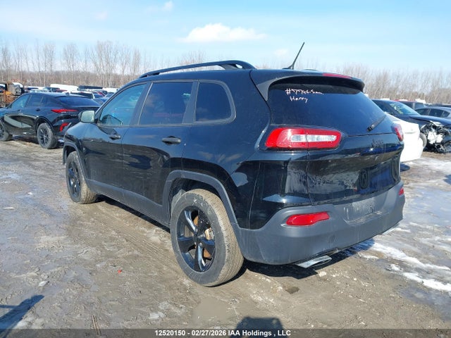 1C4PJLAS2HW577084 Jeep Cherokee