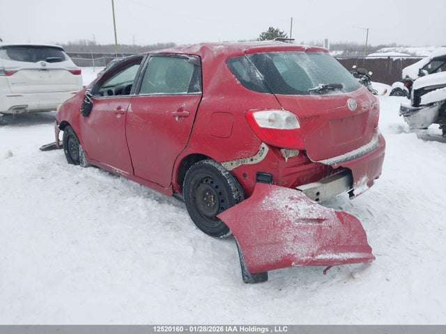 12520160 :رقم المزاد ، 2T1KU4EE2DC033683 vin ، 2013 Toyota Corolla Matrix مزاد بيع