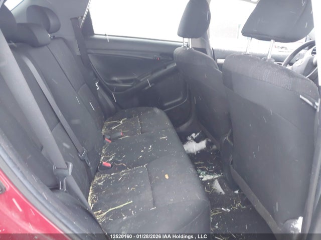12520160 :رقم المزاد ، 2T1KU4EE2DC033683 vin ، 2013 Toyota Corolla Matrix مزاد بيع