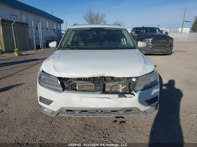 3VV4B7AX5LM028119 Volkswagen Tiguan Sel Premium R-line