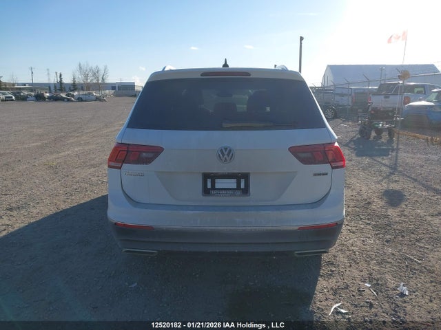 3VV4B7AX5LM028119 Volkswagen Tiguan Sel Premium R-line