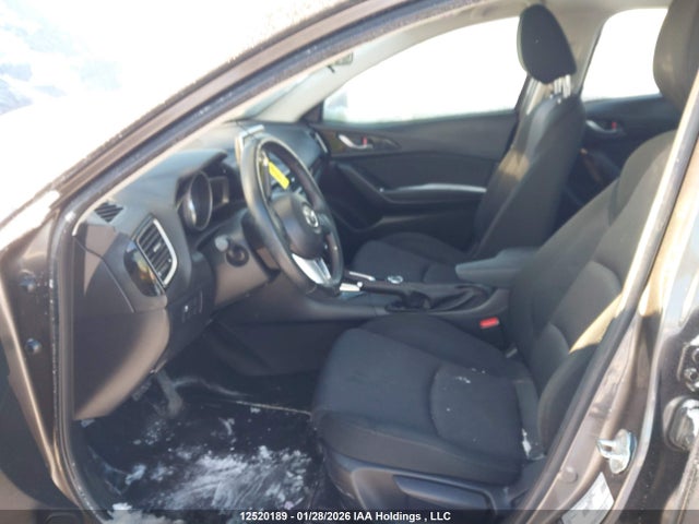 3MZBM1V71FM188281 Mazda 3 TOURING