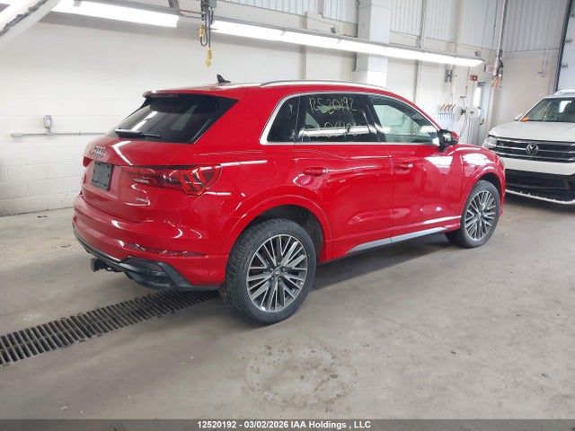 WA1FECF39L1064061 Audi Q3 Prestige S-line