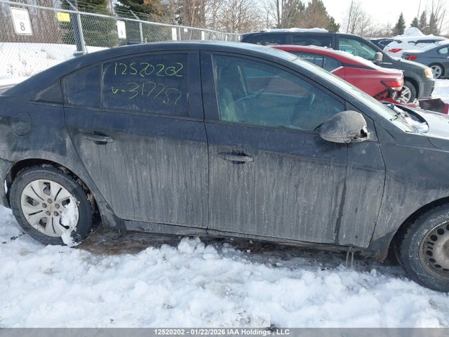 1G1PL5SH9E7317787 Chevrolet Cruze