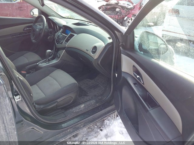 1G1PL5SH9E7317787 Chevrolet Cruze