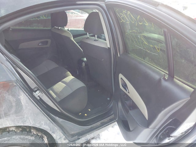 1G1PL5SH9E7317787 Chevrolet Cruze