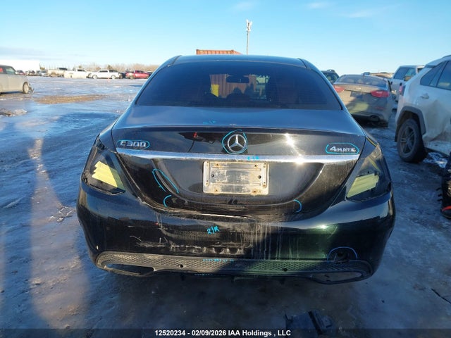 55SWF4KB1HU227885 Mercedes-Benz C 300 4matic