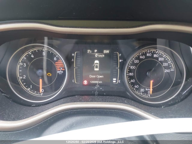 1C4PJLCB4HW619185 Jeep Cherokee North