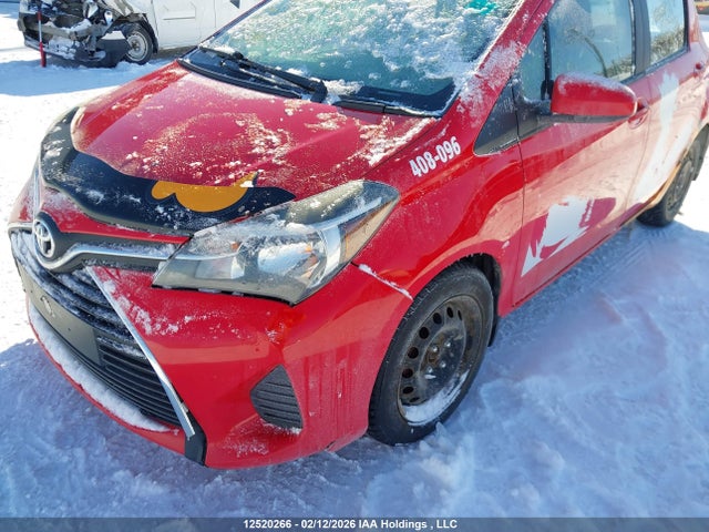 VNKKTUD39HA075837 Toyota Yaris L/le/se