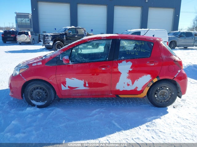 VNKKTUD39HA075837 Toyota Yaris L/le/se