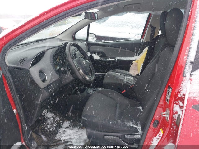 VNKKTUD39HA075837 Toyota Yaris L/le/se