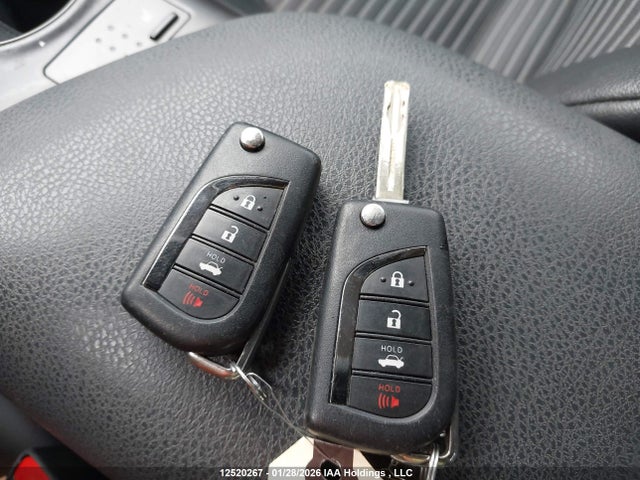 4T1G11AK3NU691571 Toyota CAMRY SE