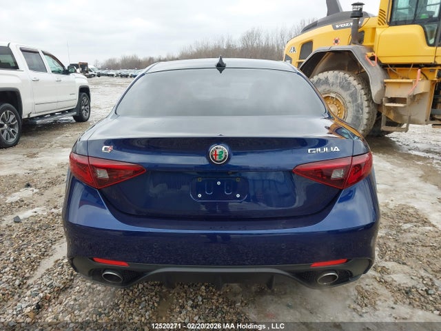 Alfa Romeo Giulia Q4 2018 ZARFAEDN4J7576778 Image 17