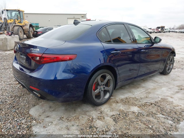 Alfa Romeo Giulia Q4 2018 ZARFAEDN4J7576778 Image 4