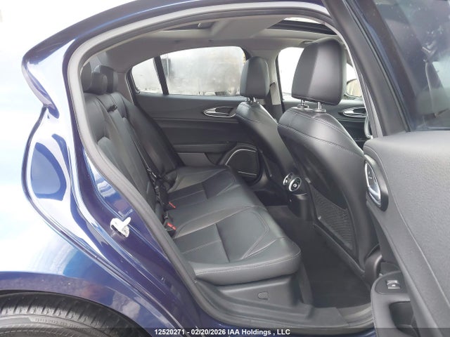 Alfa Romeo Giulia Q4 2018 ZARFAEDN4J7576778 Image 8