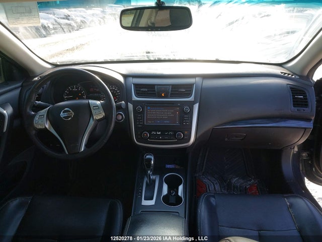 1N4AL3AP8HN312824 Nissan Altima 2.5/s/sv/sl/sr