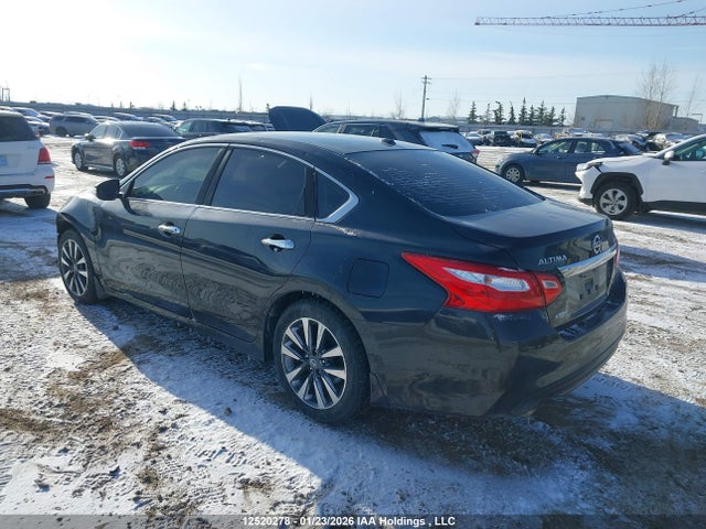 1N4AL3AP8HN312824 Nissan Altima 2.5/s/sv/sl/sr
