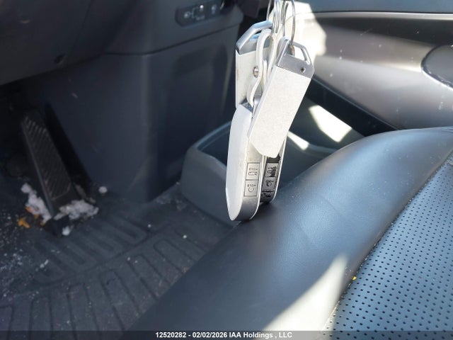 Продажа на аукционе авто 2025 Kia Ev9 Land, vin: KNDAFFS57S6055124, номер лота: 12520282