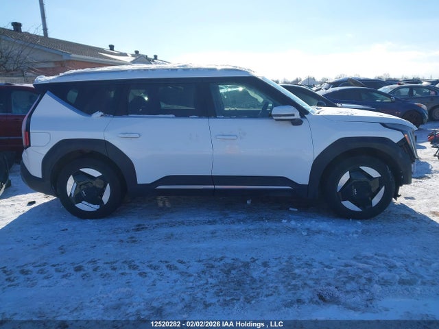 Продажа на аукционе авто 2025 Kia Ev9 Land, vin: KNDAFFS57S6055124, номер лота: 12520282