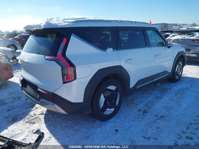 Продажа на аукционе авто 2025 Kia Ev9 Land, vin: KNDAFFS57S6055124, номер лота: 12520282