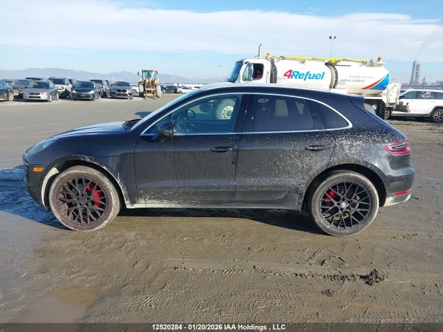 WP1AB2A56JLB33610 Porsche MACAN S