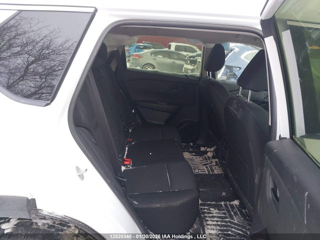 JN8BT3AB2RW288040 Nissan ROGUE S
