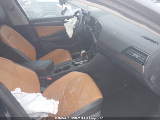 3VWGM7BU4RM046644 Volkswagen JETTA SEL