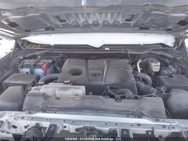 Toyota Tundra 2024 5TFKB5CD4RX001803 Image 10