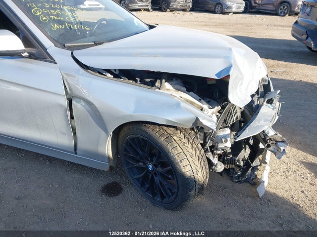 WBA3C3C57EF985430 BMW 320i Xdrive