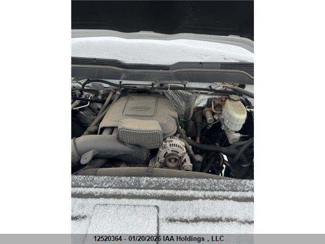 1GC2KUEG4JZ200666 Chevrolet Silverado K2500 Heavy Duty