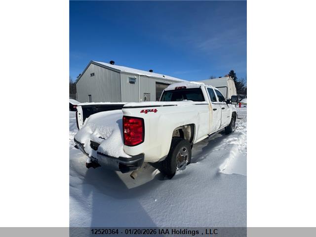 1GC2KUEG4JZ200666 Chevrolet Silverado K2500 Heavy Duty