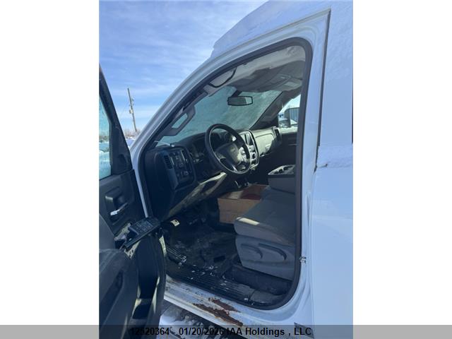 1GC2KUEG4JZ200666 Chevrolet Silverado K2500 Heavy Duty