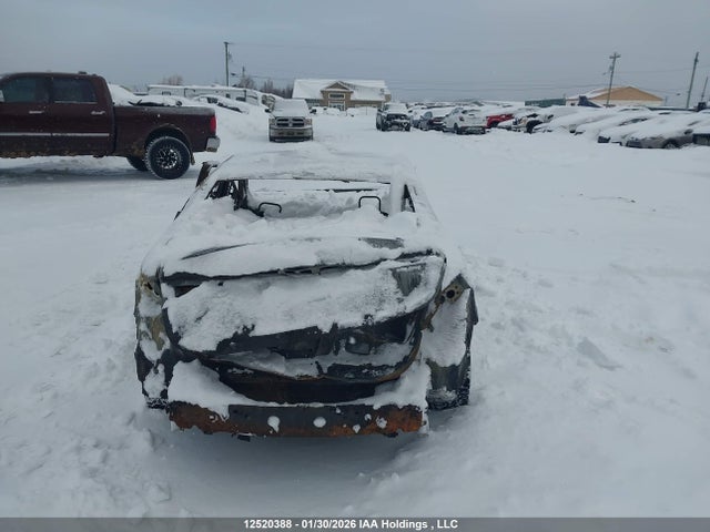 3MZBN1T79JM239793 Mazda 3 SE