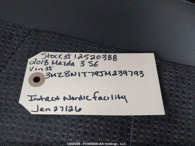 3MZBN1T79JM239793 Mazda 3 SE