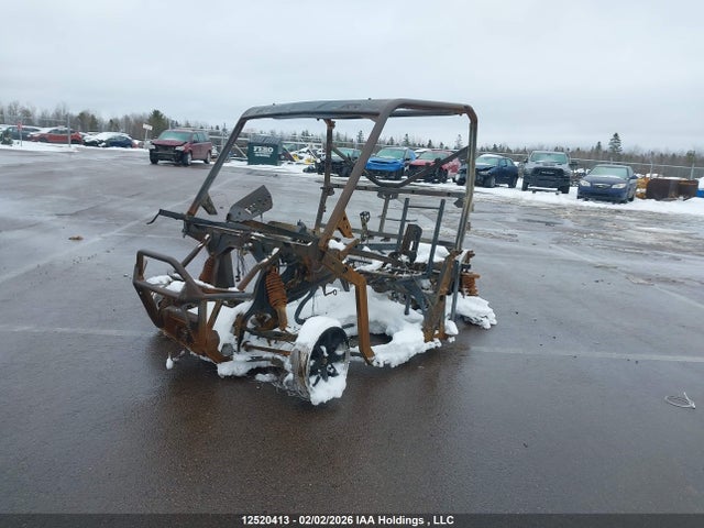 Cfmoto Snyper 600 Efi 4x4 2014 LCELVYZ16E6000386 Image 2