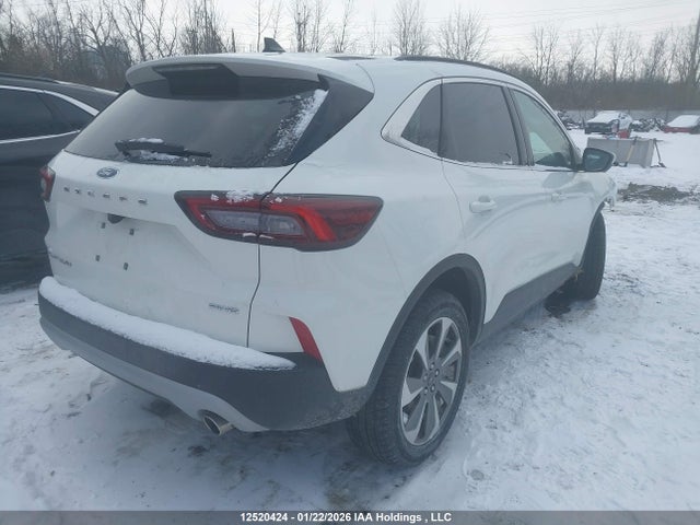 1FMCU9JAXRUA49088 Ford Escape Platinum
