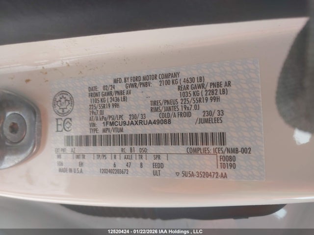 1FMCU9JAXRUA49088 Ford Escape Platinum