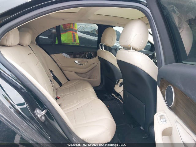 55SWF8EB6KU303269 Mercedes-Benz C 300 4matic